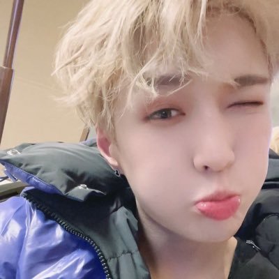 loeyphase's profile picture