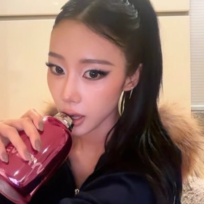 hirunlody's profile picture