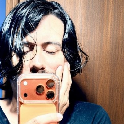 unoentre1000's profile picture