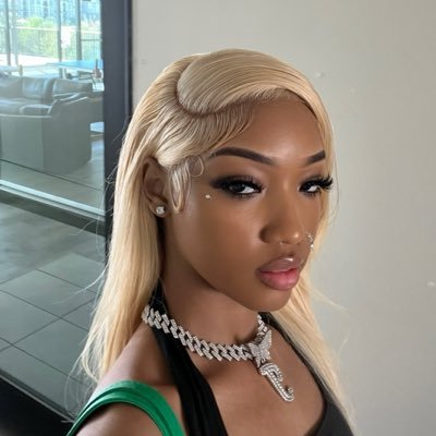 JΛY 🫦's profile picture