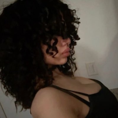 _rosehere's profile picture