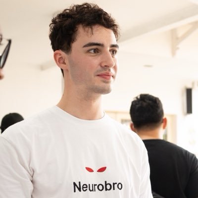 valneurobro's profile picture