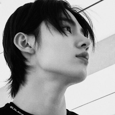 b̼i̼l̼ ˊˎ-'s profile picture