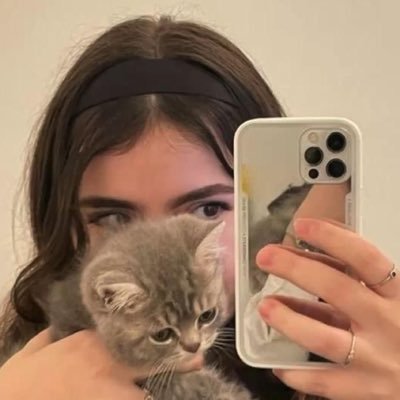 qamra_q1's profile picture
