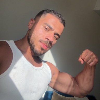َC.مهند💛🏋🏻♂️'s profile picture