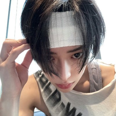 arnolovbot's profile picture