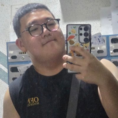 제육보ㄲ음's profile picture