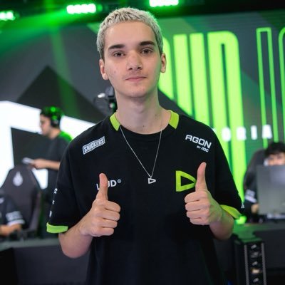 LOUD Sinatra's profile picture