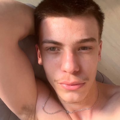 meramenteluc's profile picture