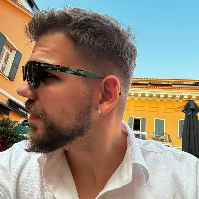 görkem's profile picture