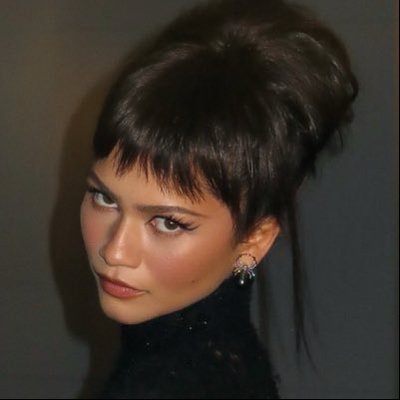 celi โเฟ's profile picture