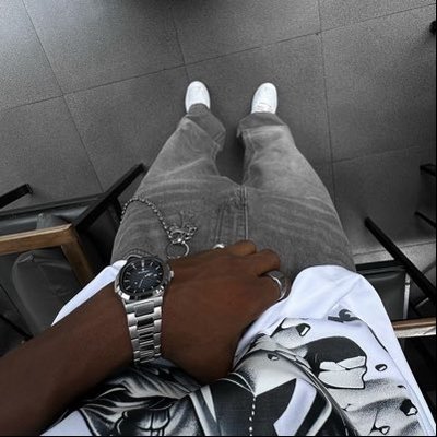 AkandeBenson's profile picture