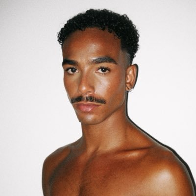 flomar's profile picture