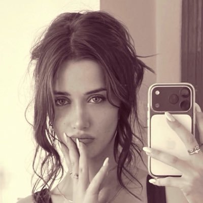 a. 𑣲⋆ ilsu’s gf's profile picture
