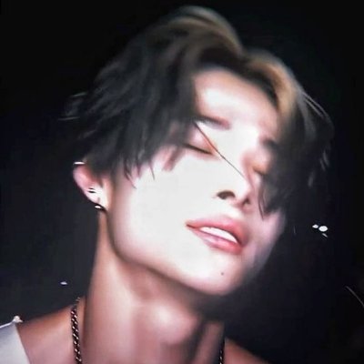 7yoiii7_7riDd7's profile picture