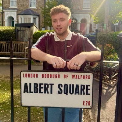 MichaelAdamsUk's profile picture