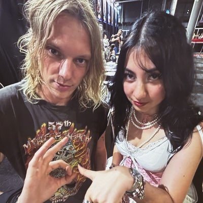 ๐๐๐๐๐ หเญจเญงโ๏ฝก's profile picture