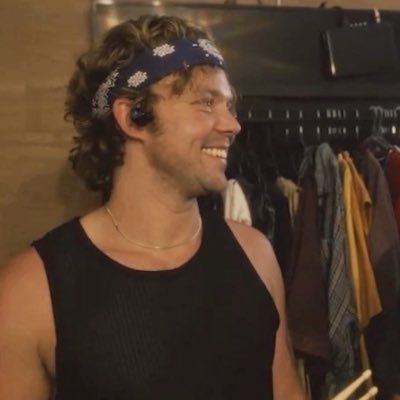 EVOLVEDCLANCY's profile picture