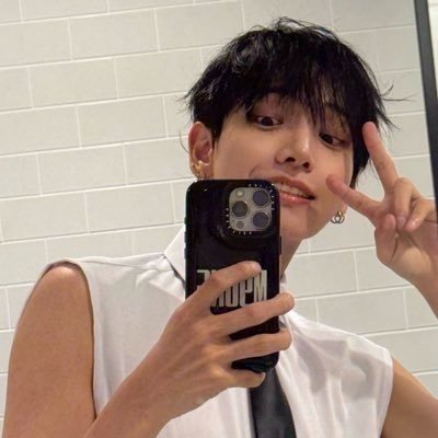 mjaehwave's profile picture
