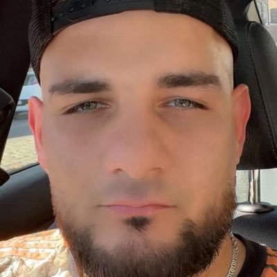 Réfractaire le retour 👑's profile picture