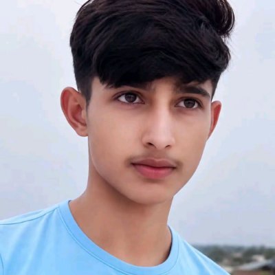 simple boy's profile picture