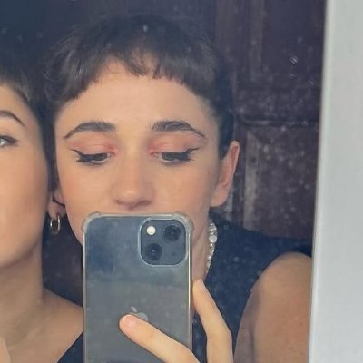 lour's profile picture