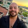 H Ü S E Y İ N’ profil fotoğrafı