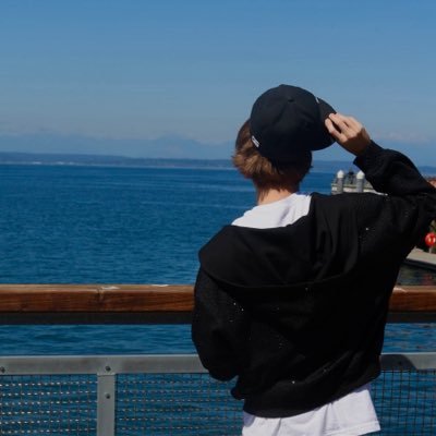 mezvhh's profile picture