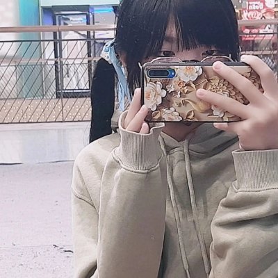 แว่น's profile picture