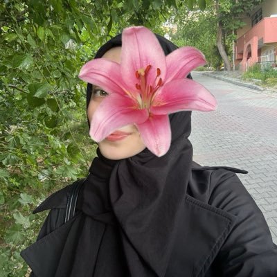 afrâze's profile picture