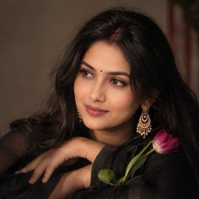komudi174's profile picture