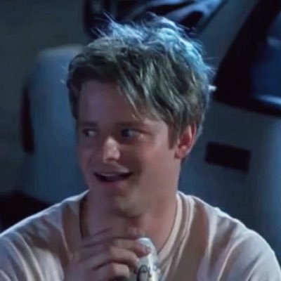 mothmaryy's profile picture
