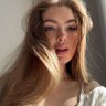 Maya 的头像