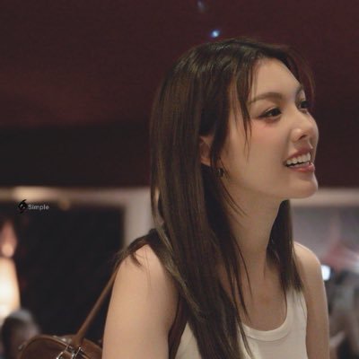 - P - พชรฐากูร -'s profile picture