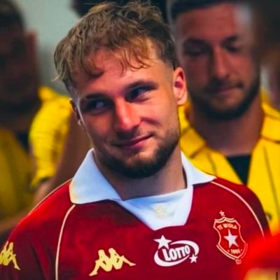 Julosz🙆♂️'s profile picture