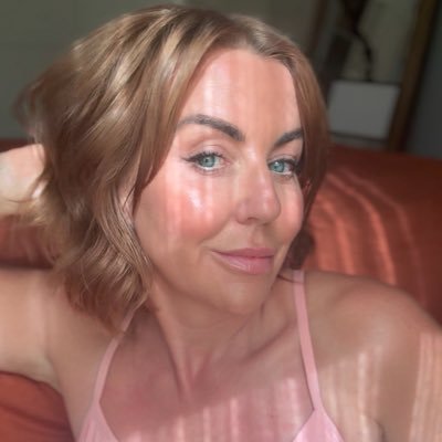 Mia J Valour's profile picture