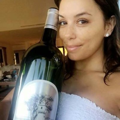 t.'s profile picture