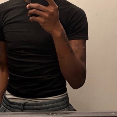 ᴮᵗᵗᵐ ʷⁱᵗʰ ᵃ ᵇⁱᵍ ᵈⁱᶜᵏ - baltimore📍's profile picture