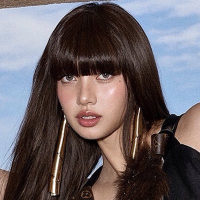 lisa clips's profile picture