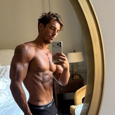 Greg O'Gallagher's profile picture