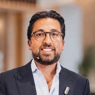 Nicolás R. Muñoz 🇪🇨's profile picture