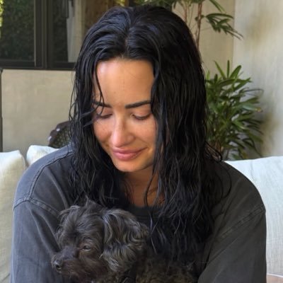 artstartingover's profile picture