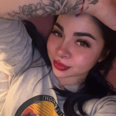 blu 🧚🏻♂️'s profile picture