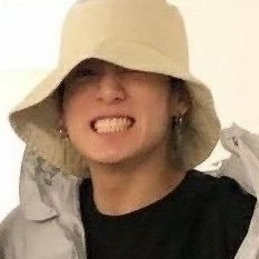 ⋆'s profile picture