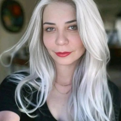 EmanuelleM28260's profile picture