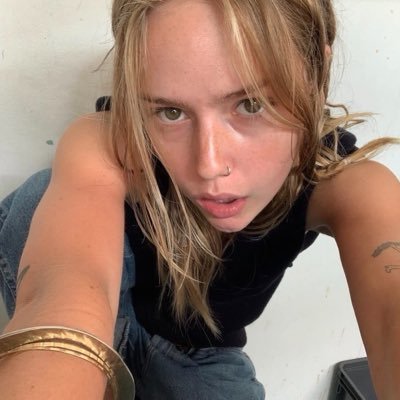 tam;'s profile picture
