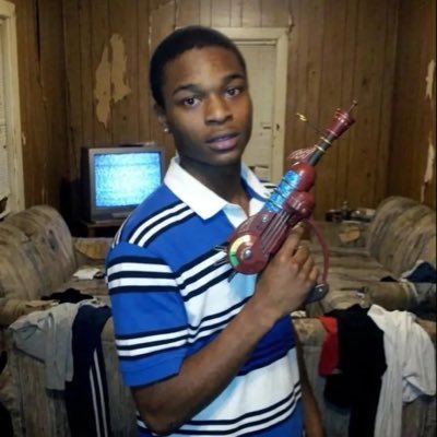 rayrayweapons's profile picture