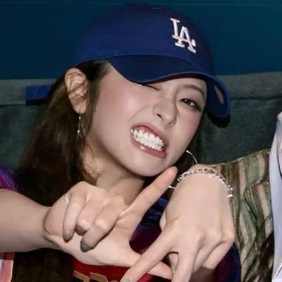 ؘ's profile picture