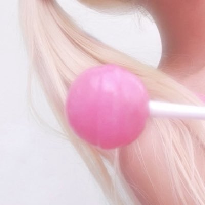 hinaawinaa's profile picture