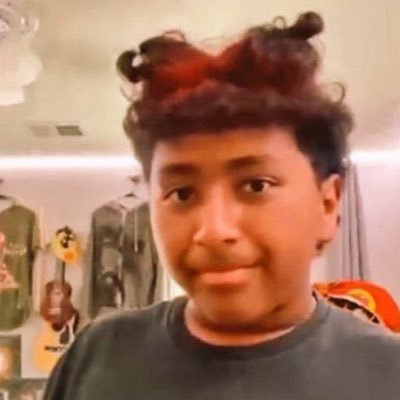 khiaaasylum's profile picture